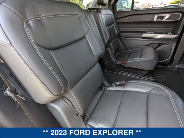 Certified 2023 Ford Explorer XLT w/ Equipment Group 202A RWD image 21