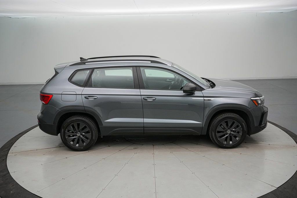 Used 2024 Volkswagen Taos S image 6