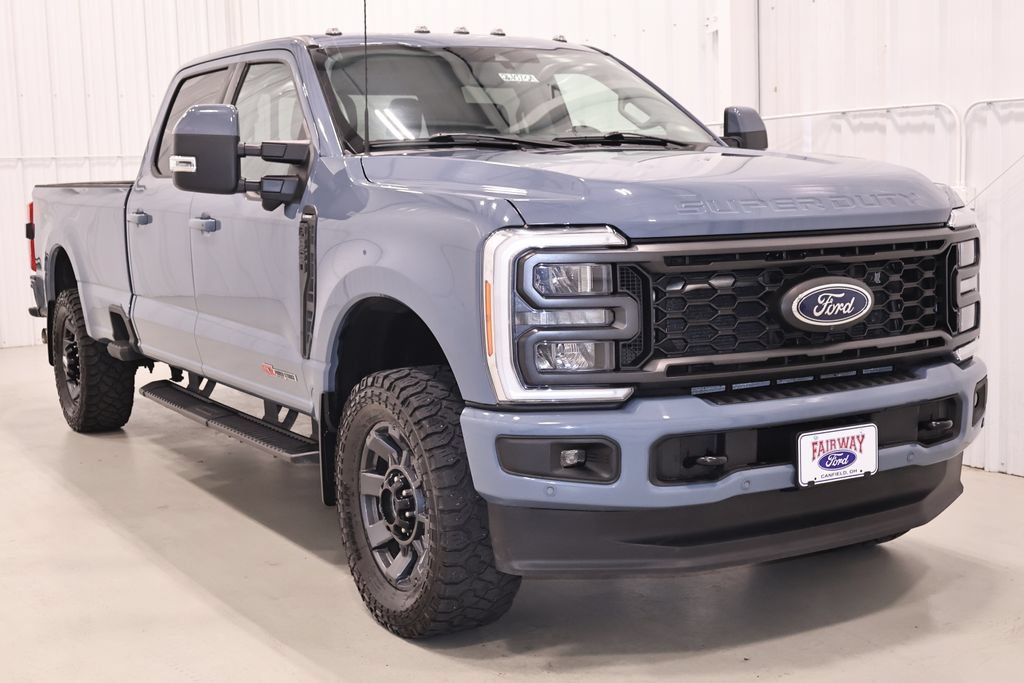 Certified 2023 Ford F350 Lariat w/ Lariat Ultimate Package AWD/4WD image 4