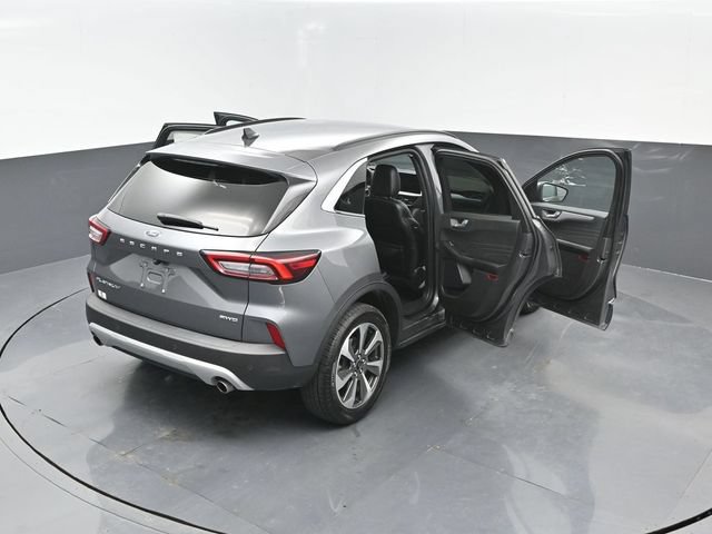 Certified 2024 Ford Escape Platinum AWD/4WD image 24