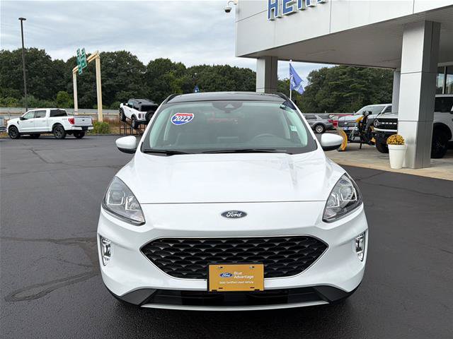 Certified 2022 Ford Escape SEL w/ Technology Package AWD/4WD image 2