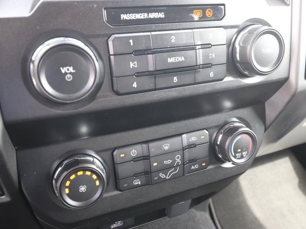 Certified 2020 Ford F350 XLT AWD/4WD image 20