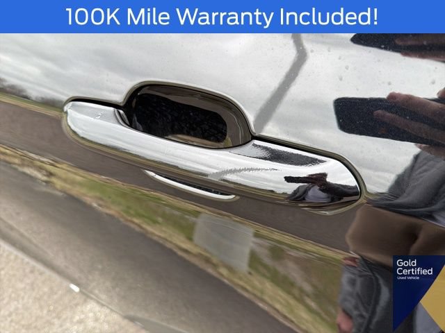 Certified 2025 Ford Explorer Platinum w/ LUX Leather Package AWD/4WD image 18