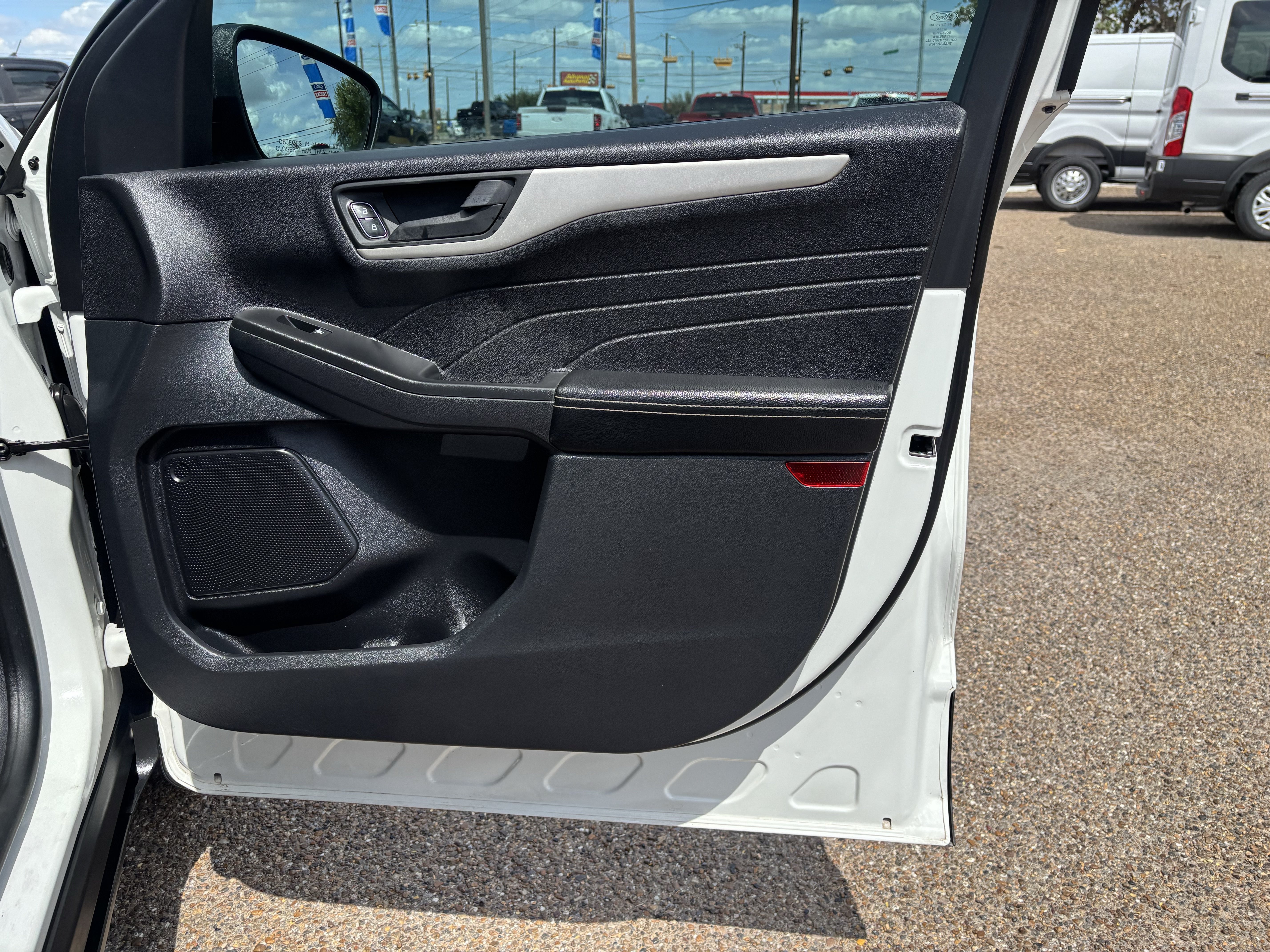 Certified 2022 Ford Escape SE FWD image 23