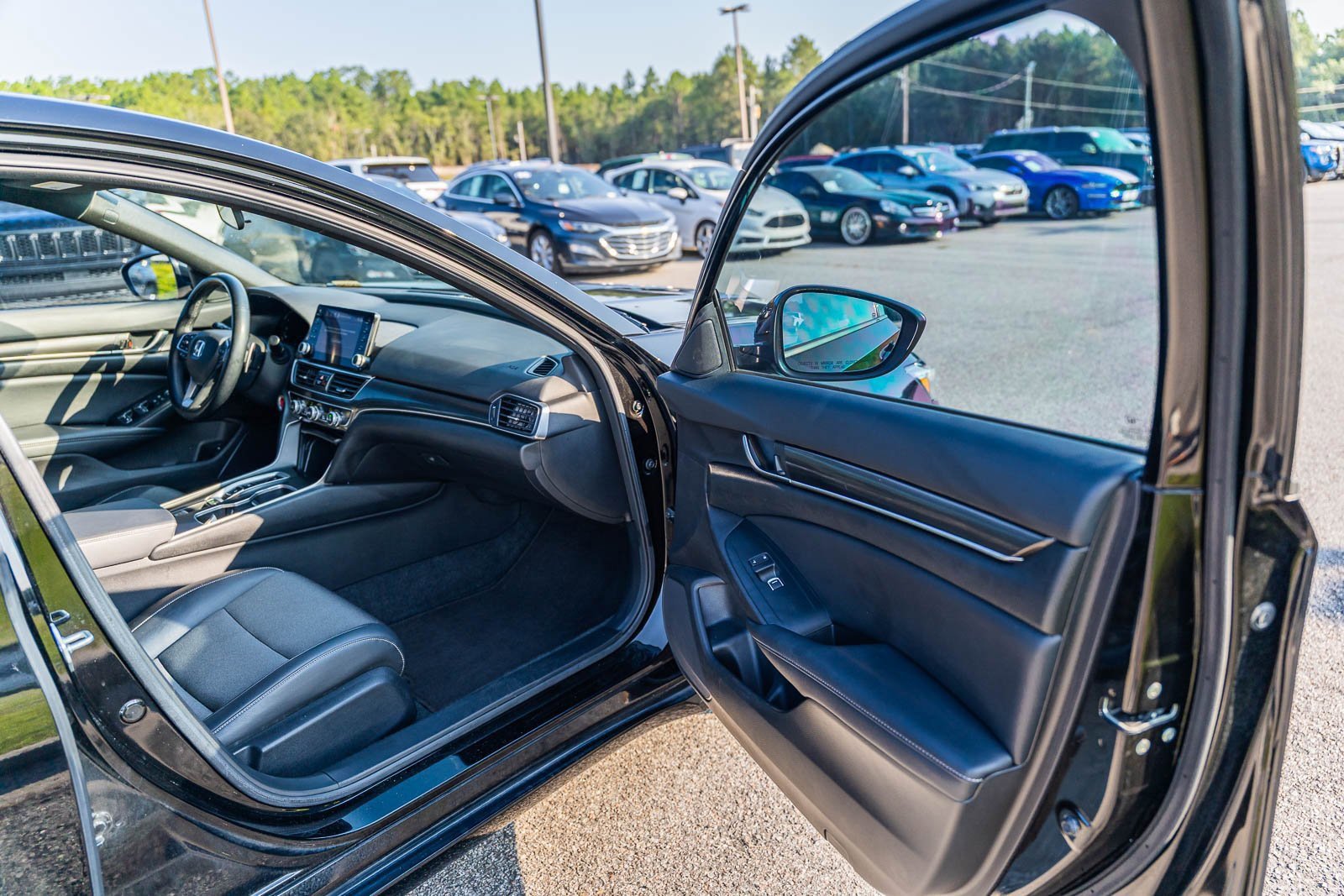 Used 2022 Honda Accord Sport image 12