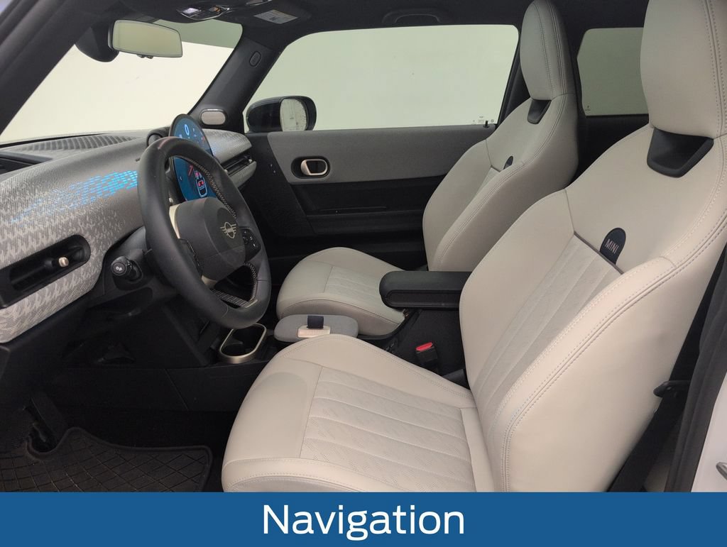 Used 2025 MINI Cooper S FWD image 4