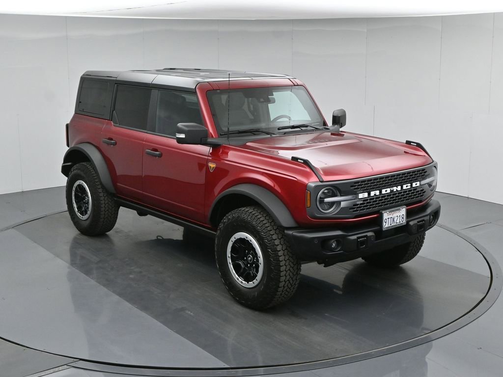 Certified 2025 Ford Bronco Badlands AWD/4WD image 37