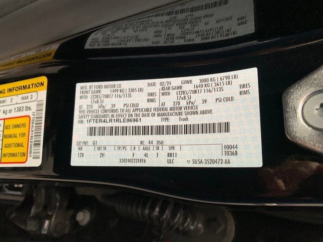 Certified 2024 Ford Ranger Raptor AWD/4WD image 28