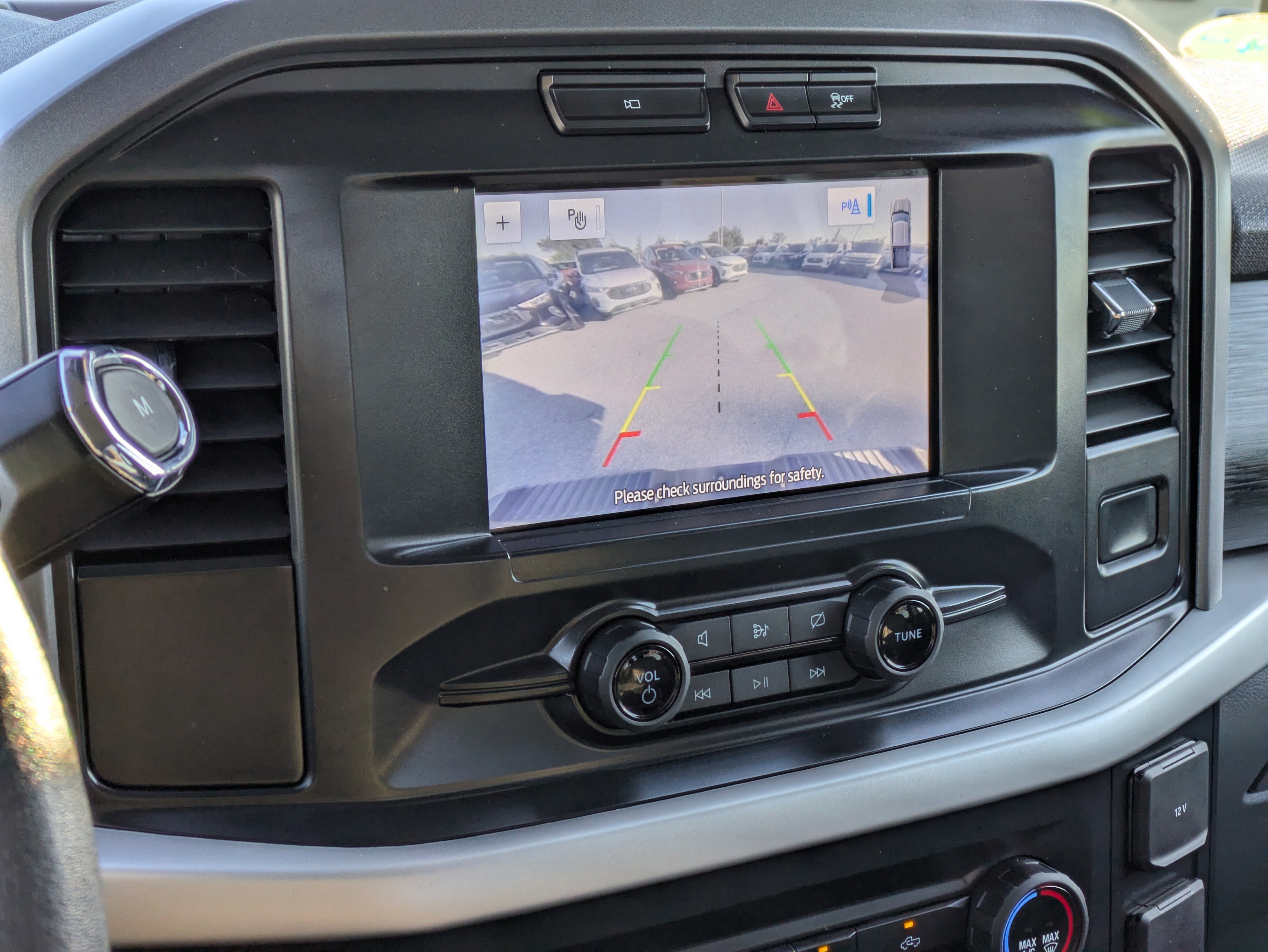 Certified 2022 Ford F150 XLT image 31