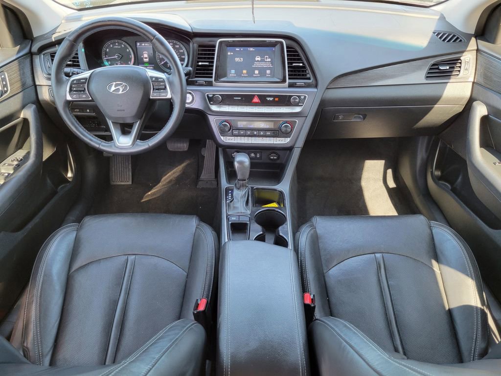 Used 2018 Hyundai Sonata Limited image 16