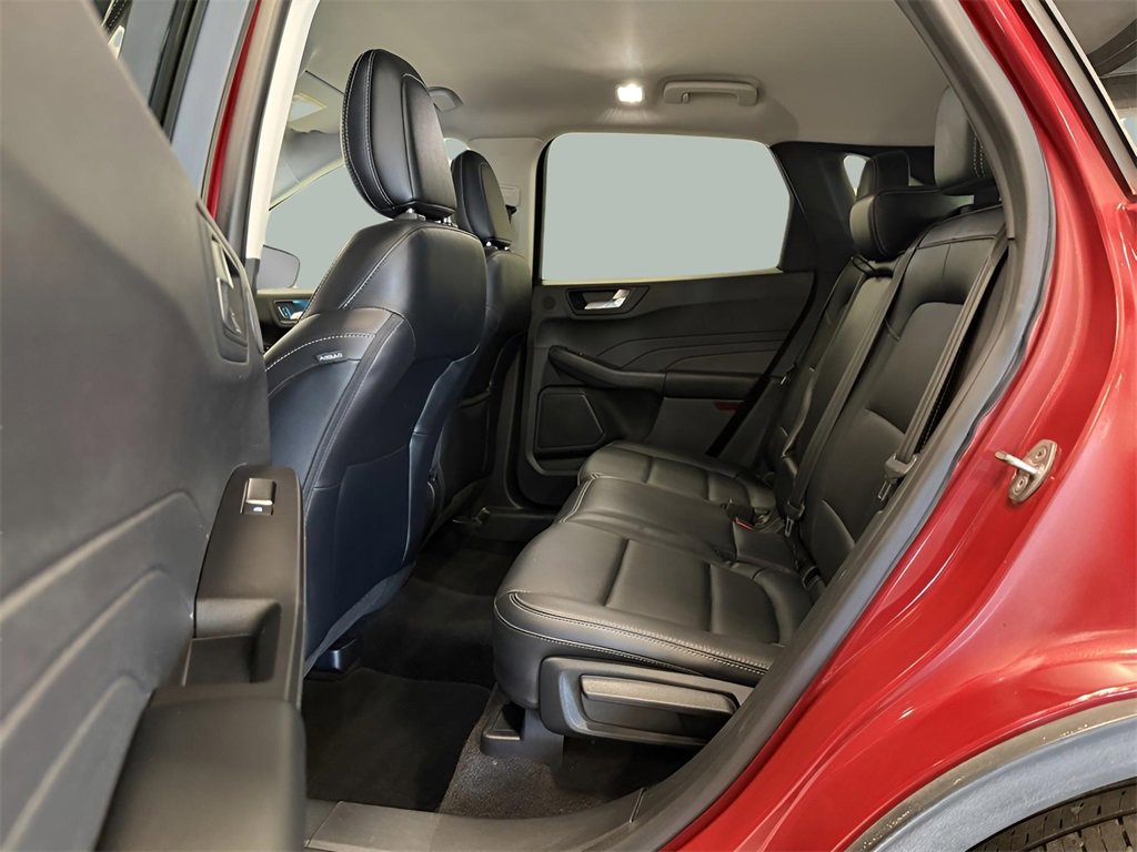 Certified 2021 Ford Escape Titanium image 14