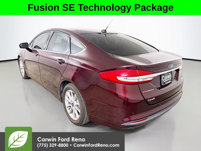 Certified 2017 Ford Fusion SE w/ Fusion SE Technology Package FWD image 5