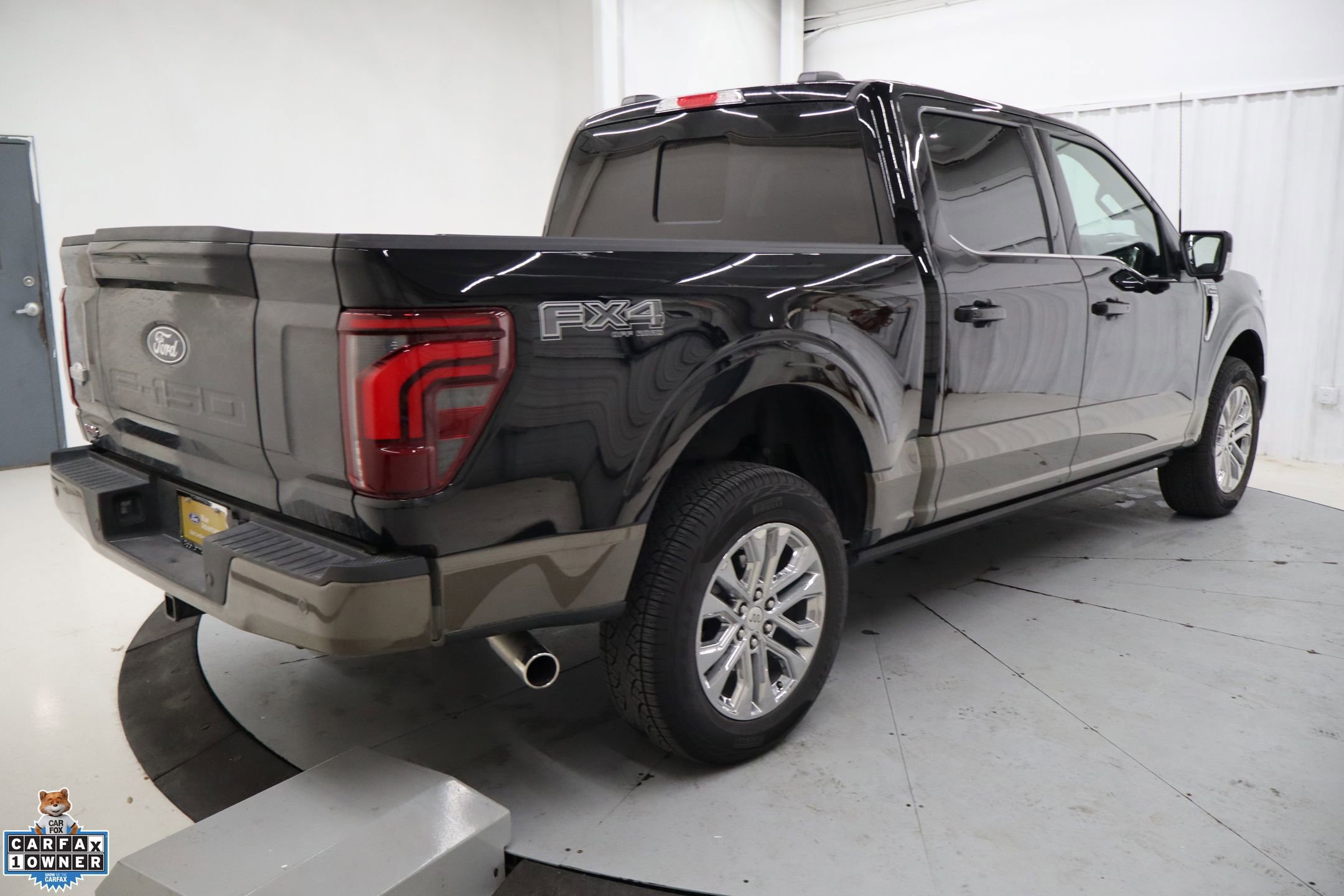 Certified 2025 Ford F150 King Ranch w/ FX4 Off-Road Package image 3