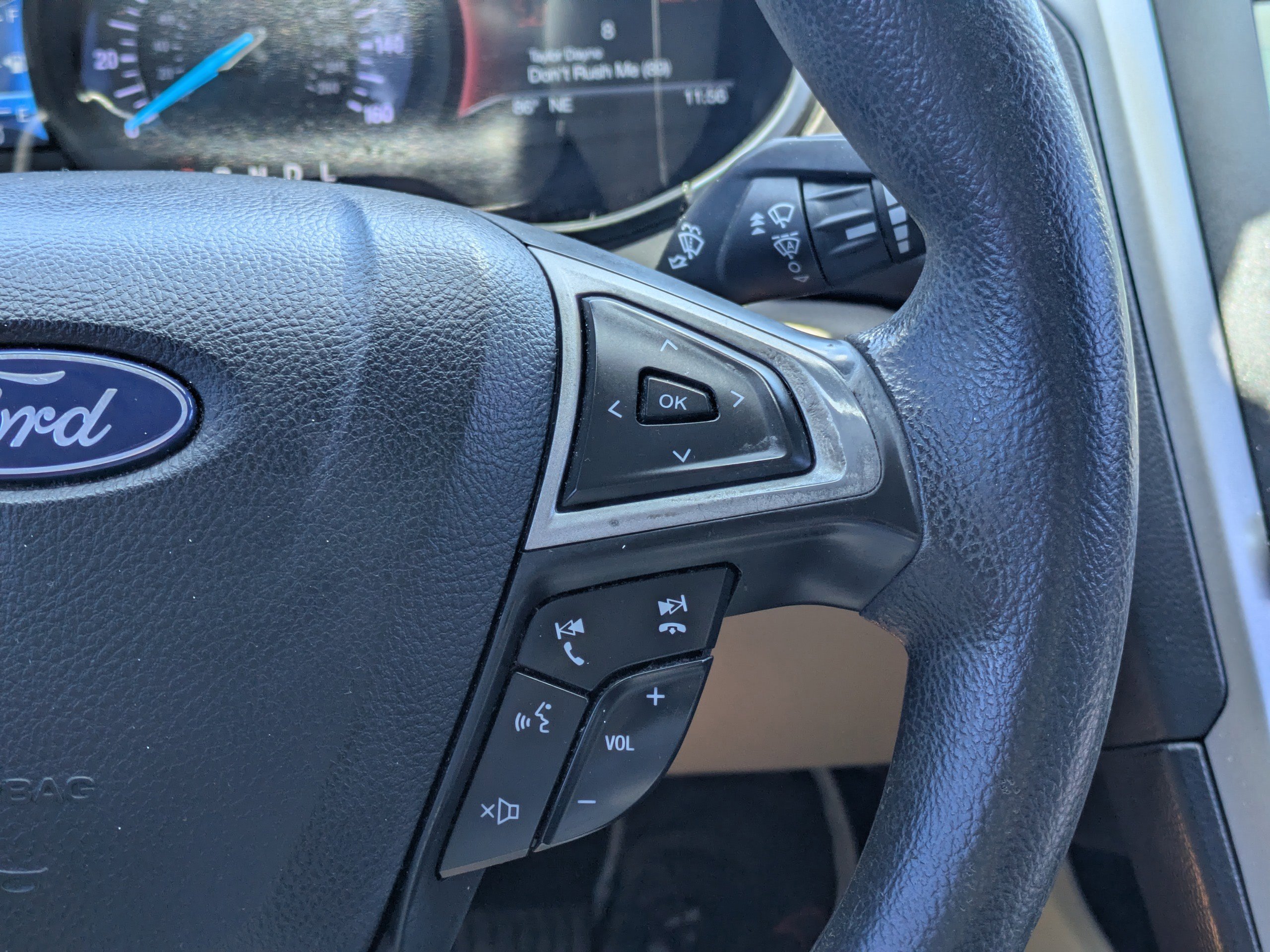 Certified 2020 Ford Fusion SE FWD image 18