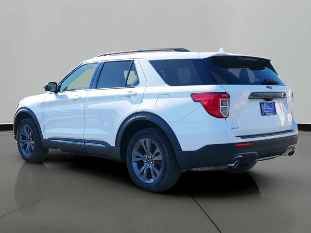 Certified 2023 Ford Explorer XLT w/ Equipment Group 202A AWD/4WD image 2
