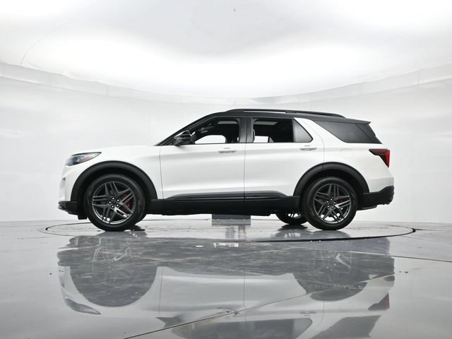 Certified 2025 Ford Explorer ST w/ Sun And Sound Package AWD/4WD image 47