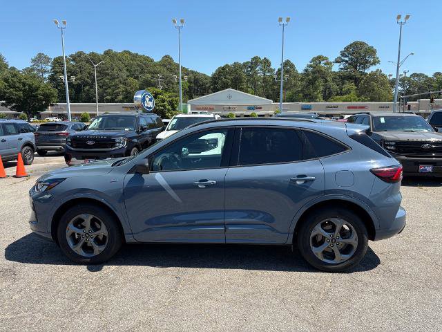 Certified 2024 Ford Escape ST-Line AWD/4WD image 8