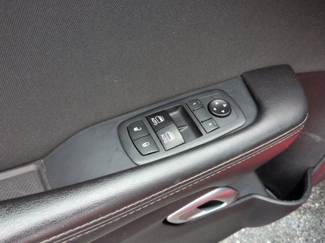 Used 2019 Dodge Challenger R/T RWD image 14