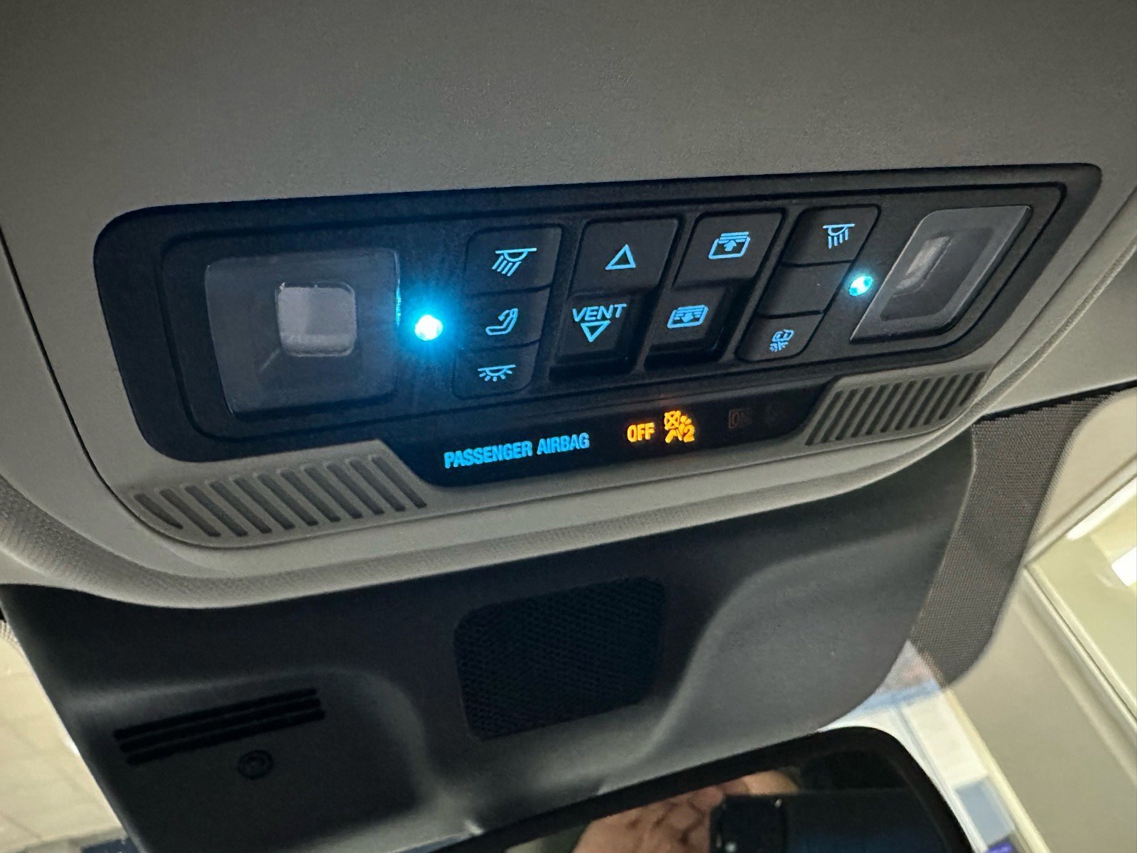 Certified 2025 Ford Expedition Active image 45