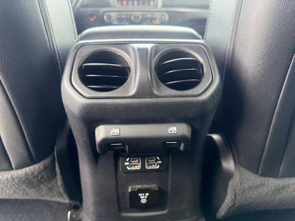 Used 2021 Jeep Wrangler Unlimited Sahara w/ Cold Weather Group AWD/4WD image 42