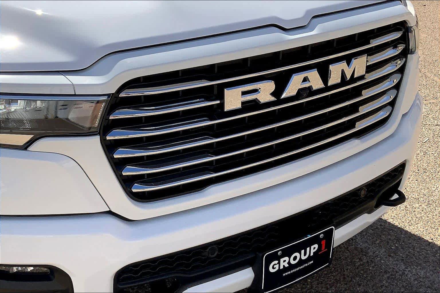Used 2025 RAM 1500 Laramie w/ Laramie Southwest Edition AWD/4WD image 29