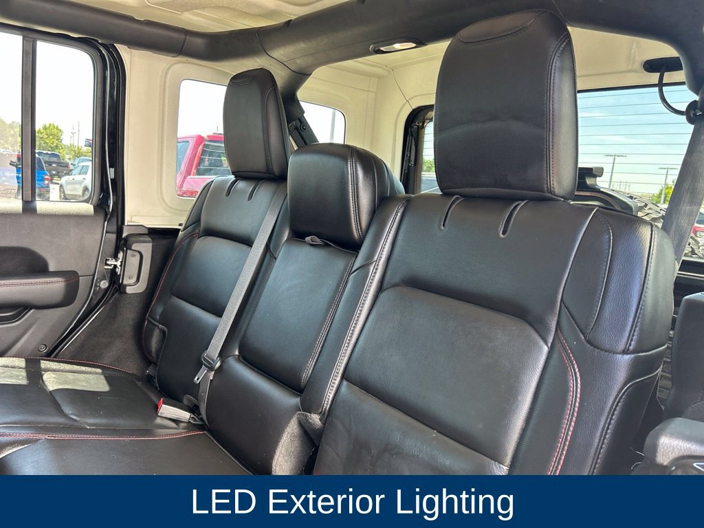 Used 2019 Jeep Wrangler Unlimited Rubicon AWD/4WD image 16