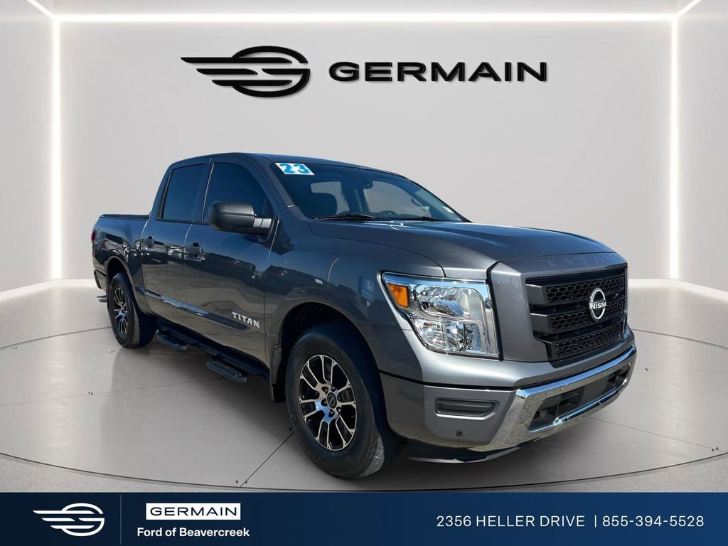 Used 2023 Nissan Titan SV w/ SV Convenience Package image 7