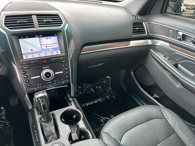 Certified 2019 Ford Explorer Limited w/ Class III Trailer Tow Package AWD/4WD image 17
