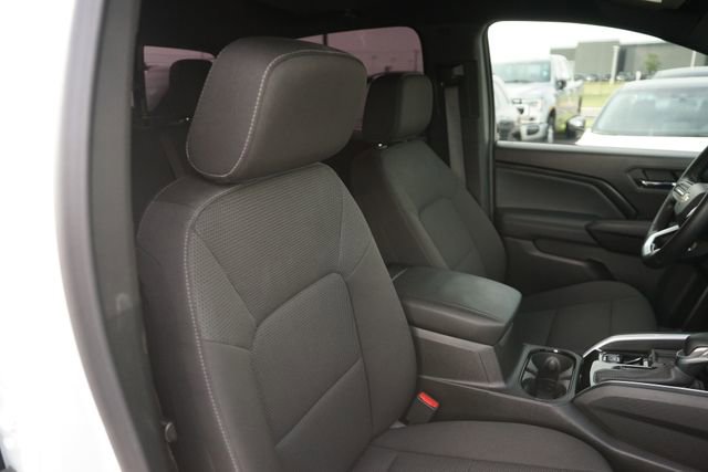Used 2025 Chevrolet Colorado LT w/ Advanced Trailering Package RWD image 19