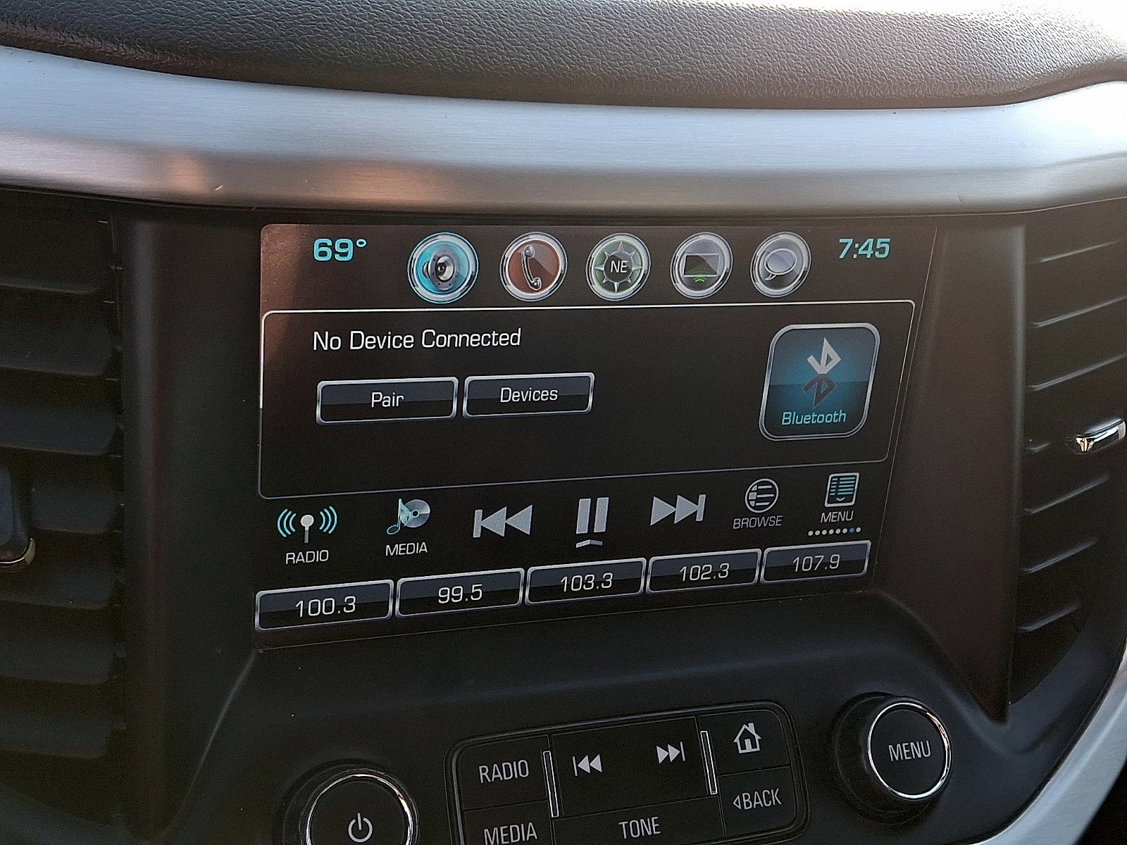 Used 2019 GMC Acadia SLT image 15