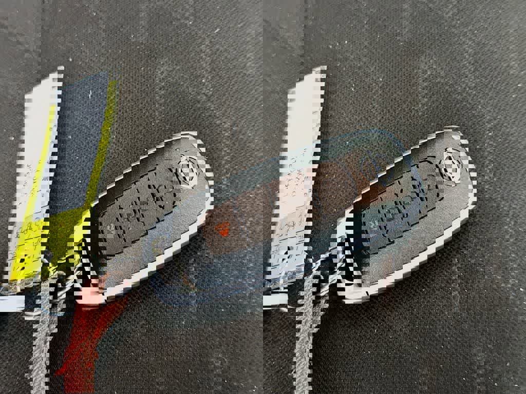 Used 2023 Nissan Kicks SV image 24