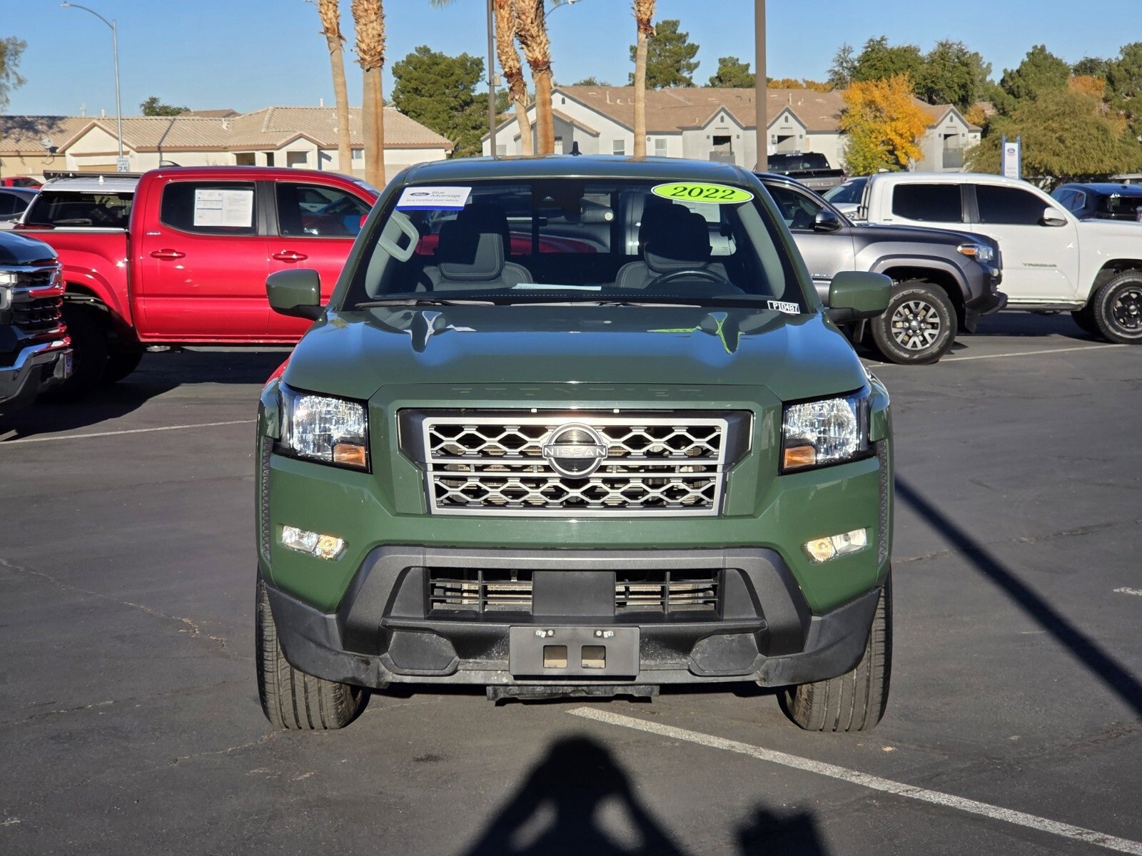 Used 2022 Nissan Frontier SV image 8