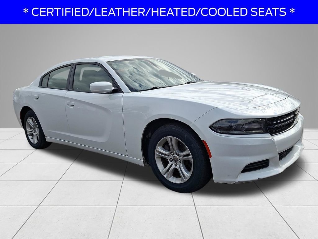 Used 2019 Dodge Charger SXT w/ Leather Interior Group RWD image 3