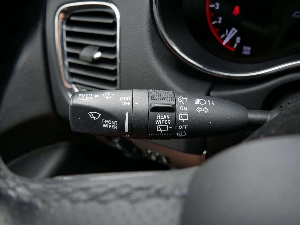 Used 2018 Dodge Durango SXT w/ Quick Order Package 2BB AWD/4WD image 19