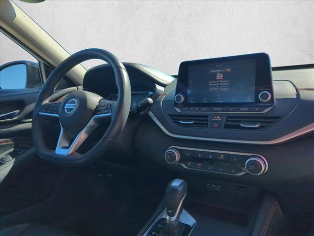 Used 2020 Nissan Altima 2.5 SR w/ Premium Package image 25