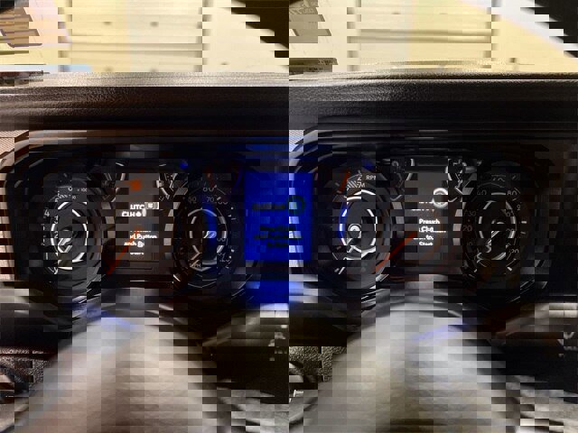 Used 2024 Jeep Wrangler Sport image 15