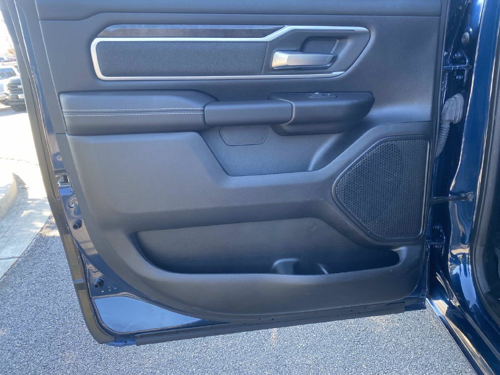 Used 2023 RAM 1500 Big Horn AWD/4WD image 15