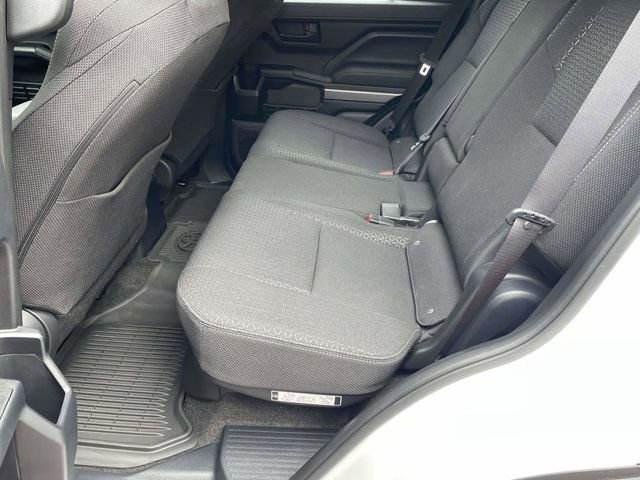 Used 2025 Toyota 4Runner SR5 image 26