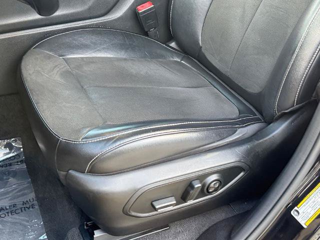 Used 2022 Jeep Grand Cherokee L Laredo AWD/4WD image 15