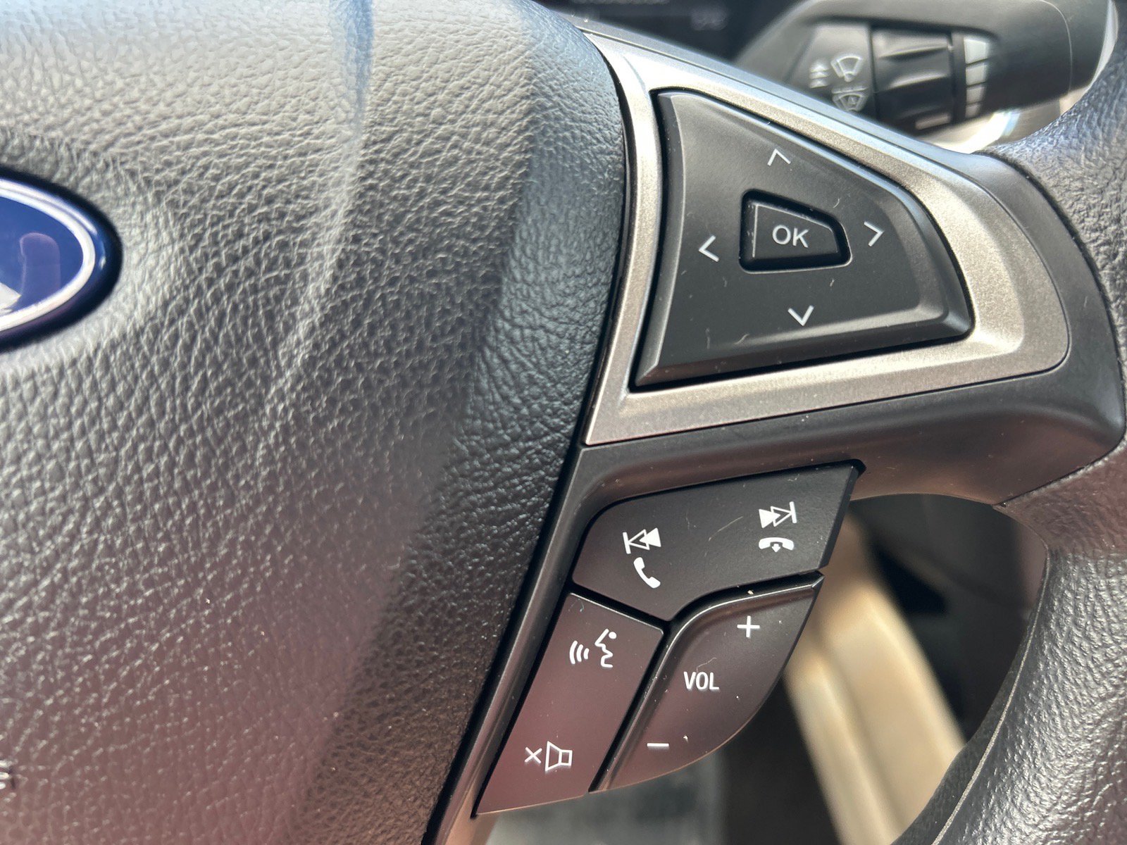 Certified 2020 Ford Fusion SE FWD image 21