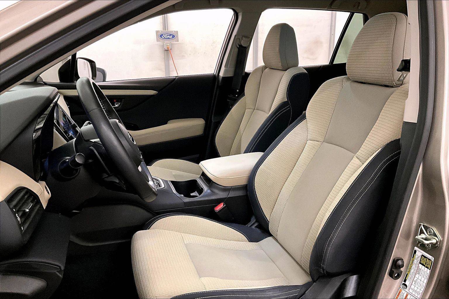 Used 2020 Subaru Outback Premium image 24