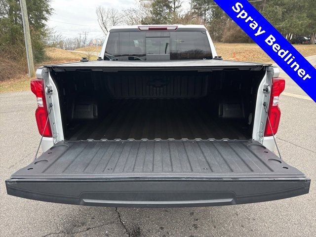 Used 2022 Chevrolet Silverado 1500 LTZ w/ LTZ Premium Package image 3