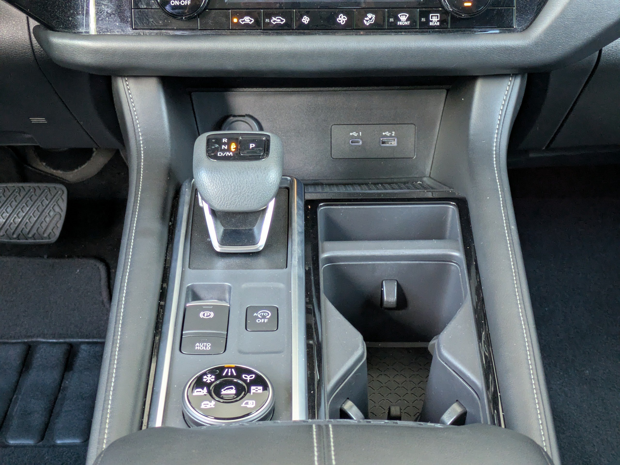 Used 2025 Nissan Pathfinder SV AWD/4WD image 21