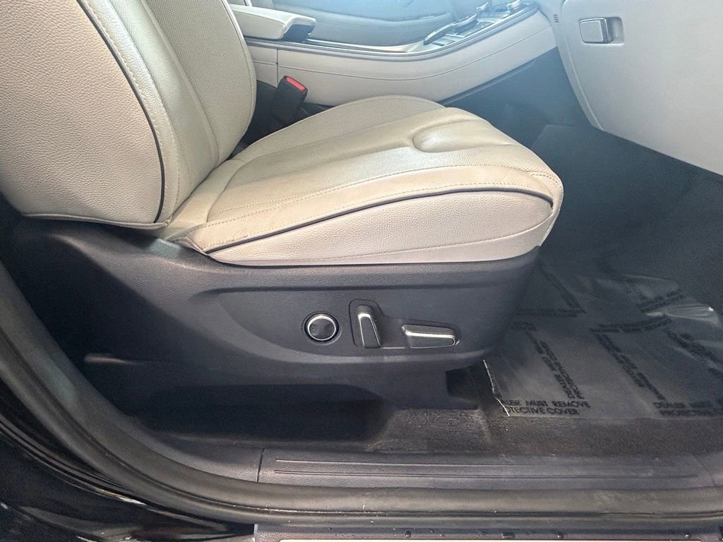 Used 2024 Hyundai Palisade Limited image 24