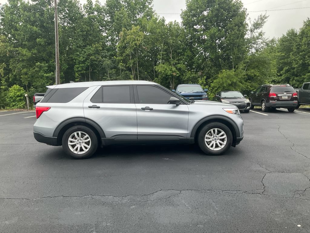 Certified 2021 Ford Explorer 2WD image 4
