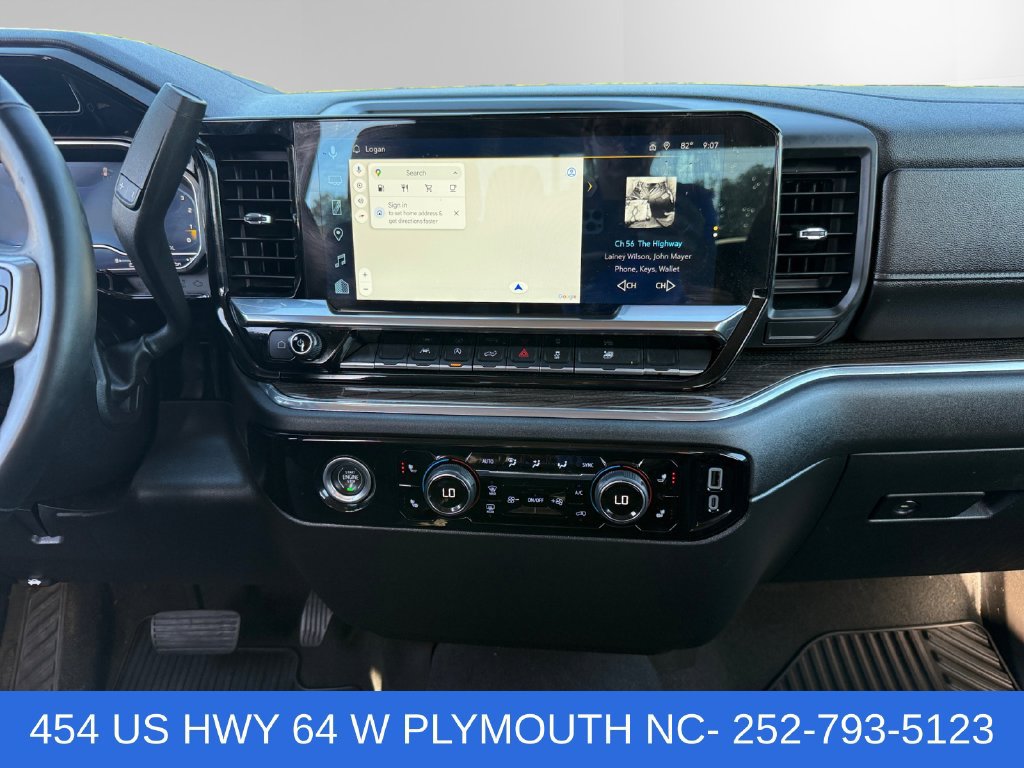 Used 2024 Chevrolet Silverado 1500 LT AWD/4WD image 11