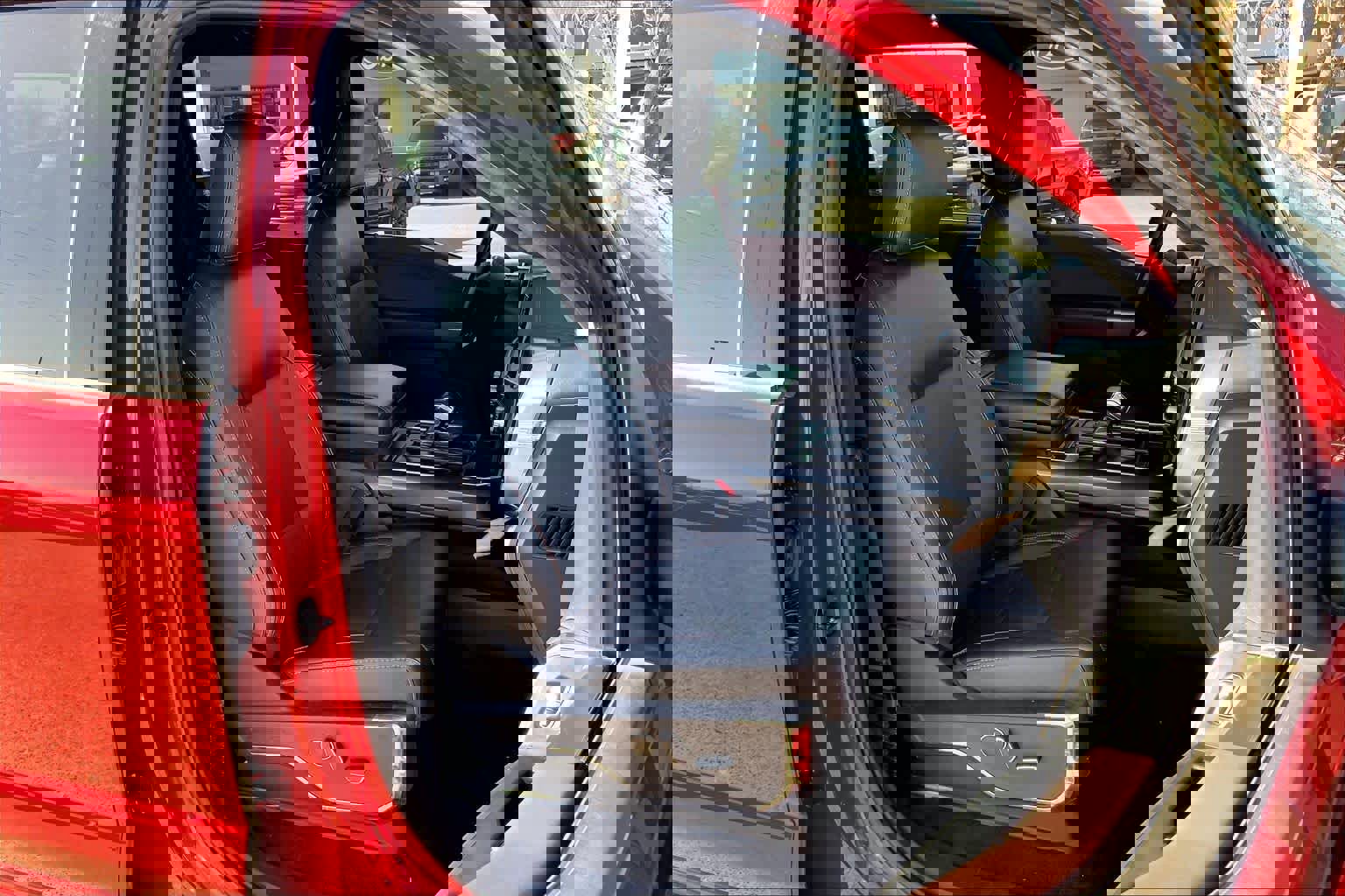 Certified 2023 Ford F150 Lariat w/ Equipment Group 502A High image 11