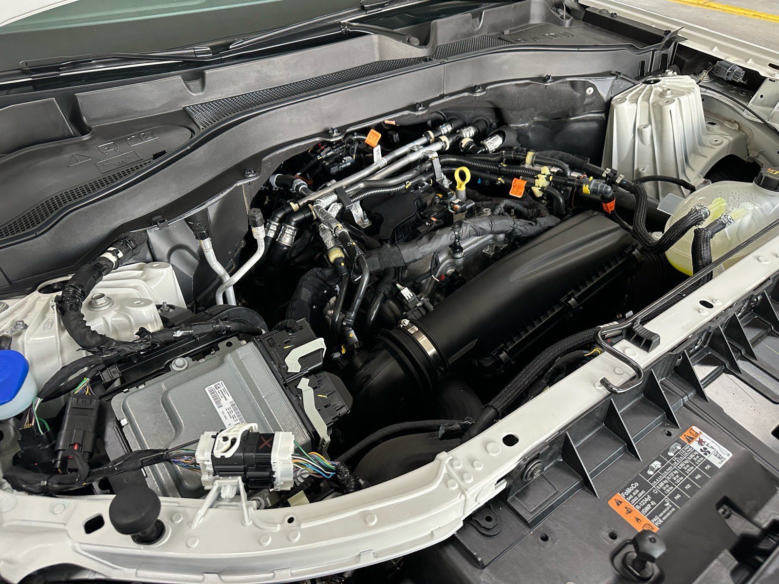 Certified 2025 Ford Explorer Active w/ Active Comfort Package image 15