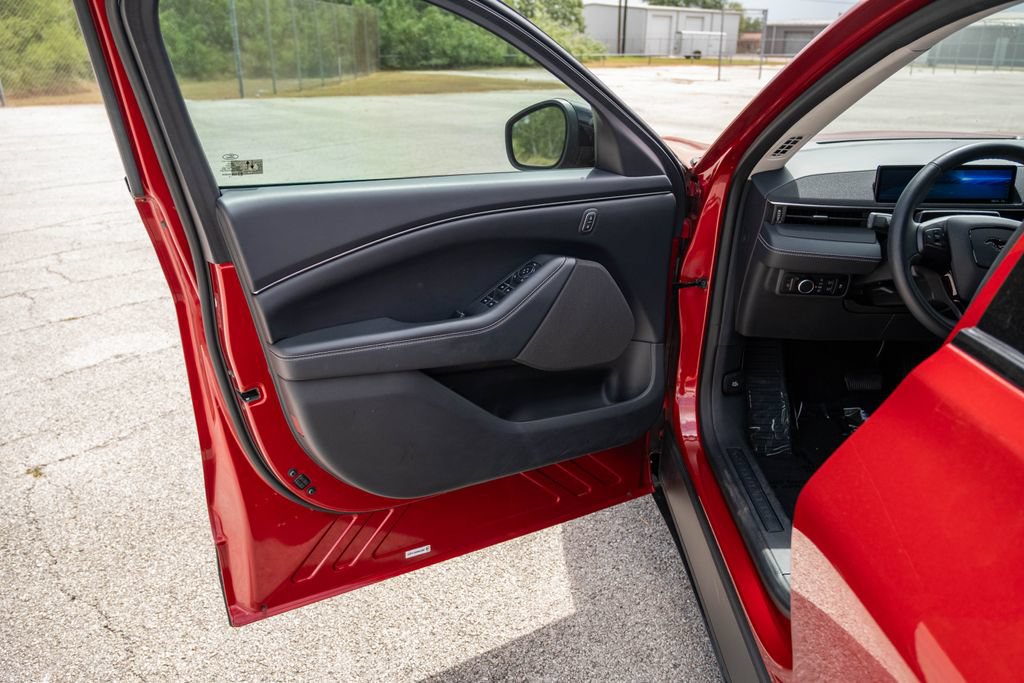 Certified 2024 Ford Mustang Mach-E Select RWD image 11