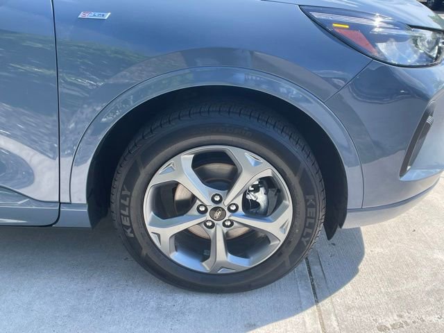 Certified 2023 Ford Escape ST-Line w/ Tech Pack #1 AWD/4WD image 10